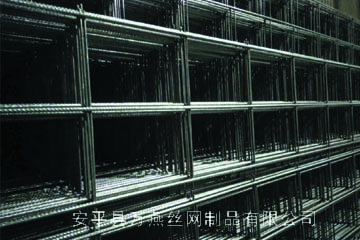 碰焊砖带网